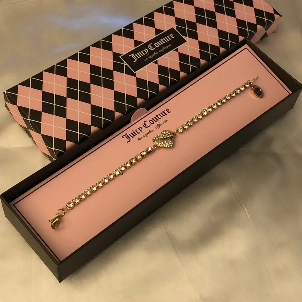 Juicy Couture Gold Tone Clear Crystal Tennis Bracelet Fixed Heart Charm NIB
